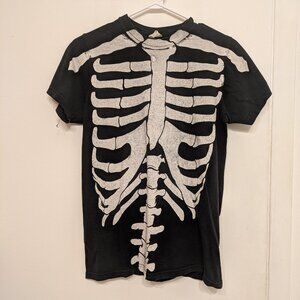 Vintage Hot Topic Skeleton T-Shirt